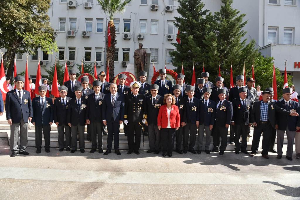 29 Ekim Cumhuriyet Bayramı Çelenk Sunma Töreni
