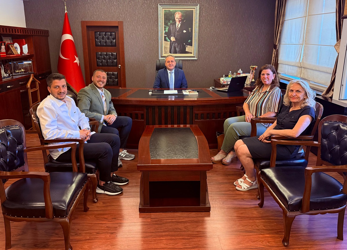 Gezi ve Gastronomi Alanında Projeler Yapan Mehmet Çoban ve İlçe Tarım Müdürü Özgür Tağızade' nin Ziyareti