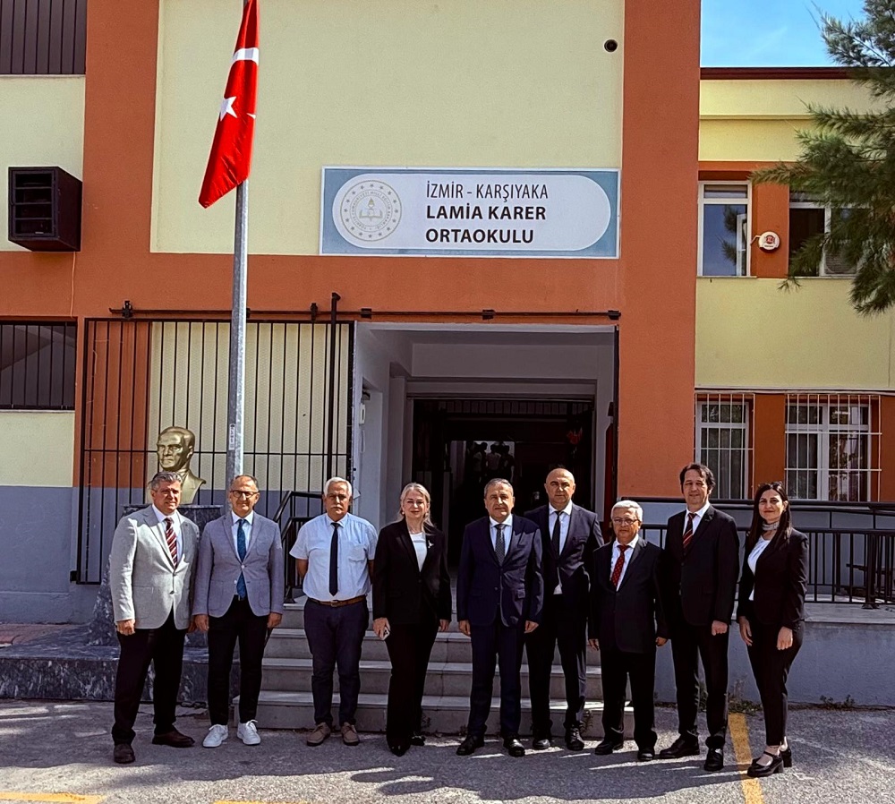 Kaymakamımız Özkan Demir'in Lamia Karer Ortaokuluna Ziyareti